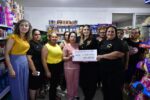 Entrega Ayuntamiento de Culiacán cheque a grupo Fuerza Rosa para impulsar sus negocios; “nos ha ayudado mucho” Entrega Ayuntamiento de Culiacán cheque a grupo Fuerza Rosa para impulsar sus negocios; “nos ha ayudado mucho”