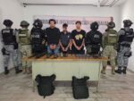 En Mazatlán, Grupo Interinstitucional en distintas acciones detiene a 6 personas, asegura armamento, 714 cartuchos, 2 artefactos explosivos improvisados y presunta droga En Mazatlán, Grupo Interinstitucional en distintas acciones detiene a 6 personas, asegura armamento, 714 cartuchos, 2 artefactos explosivos improvisados y presunta droga