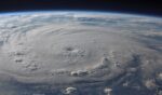 Monitoreo en tiempo real es clave para proteger a la población ante huracanes e inundaciones Monitoreo en tiempo real es clave para proteger a la población ante huracanes e inundaciones