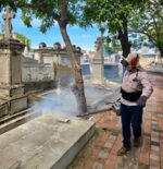 Gobierno de Mazatlán refuerza el mantenimiento de panteones previo al Día de Muertos Gobierno de Mazatlán refuerza el mantenimiento de panteones previo al Día de Muertos