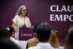 “La capacitación es también una opción de vida”, afirma Gobernadora Graciela Domínguez al clausurar curso de empoderamiento femenino “La capacitación es también una opción de vida”, afirma Gobernadora Graciela Domínguez al clausurar curso de empoderamiento femenino