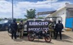 Policía Municipal recupera motocicleta con reporte de robo; hay una persona detenida Policía Municipal recupera motocicleta con reporte de robo; hay una persona detenida